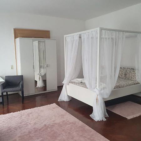 Sunset Apartament Apartment Brasov Ngoại thất bức ảnh