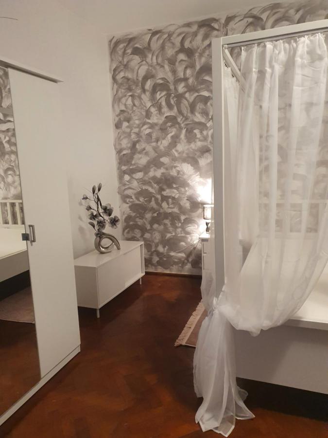 Sunset Apartament Apartment Brasov Ngoại thất bức ảnh