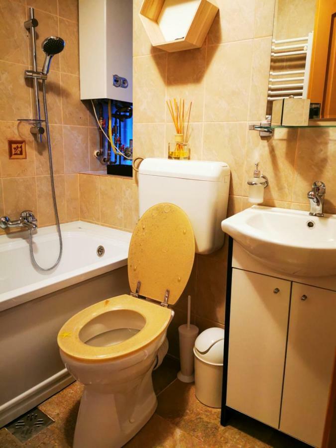 Sunset Apartament Apartment Brasov Ngoại thất bức ảnh